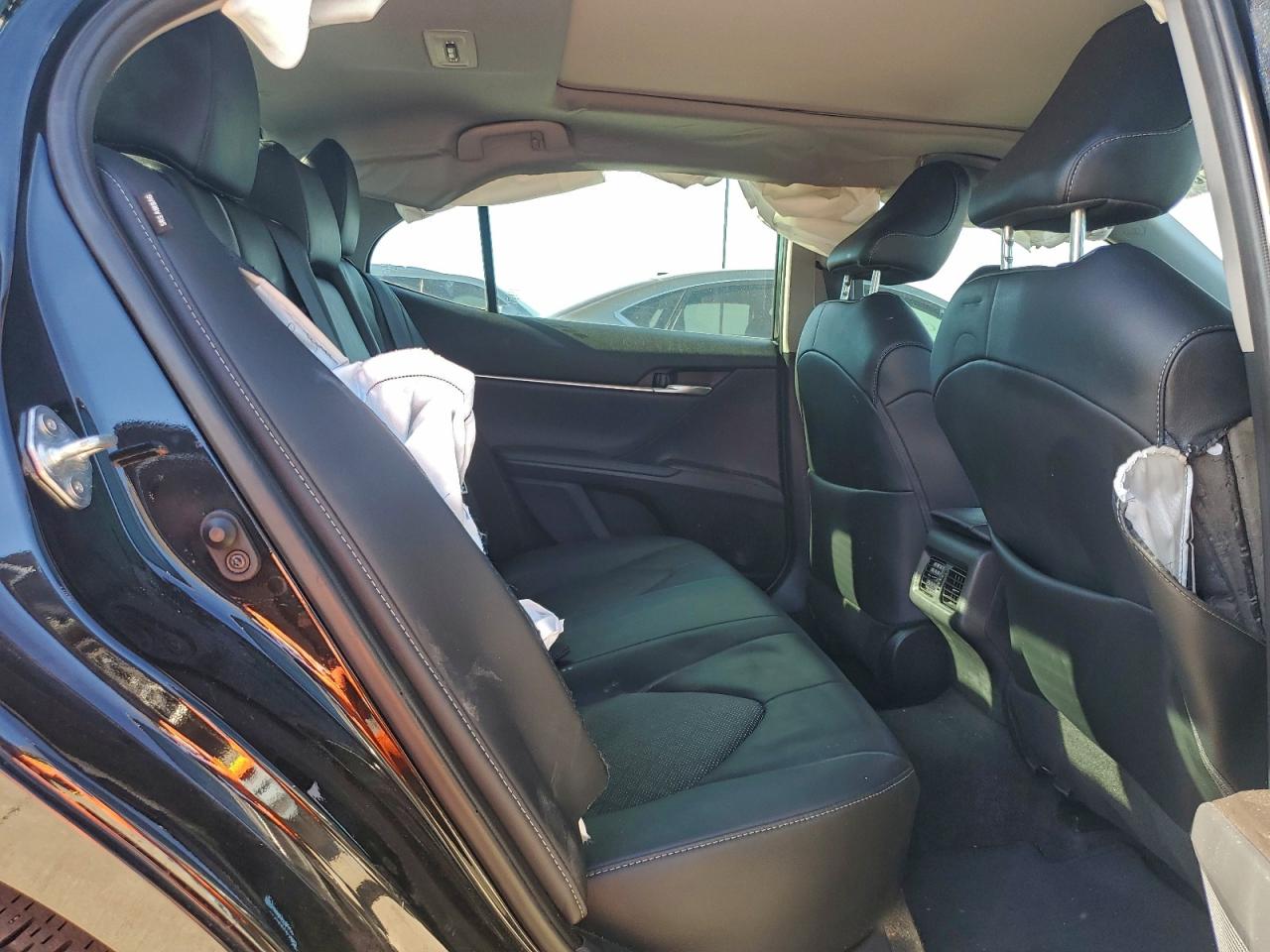 2024 TOYOTA CAMRY XSE photo 10