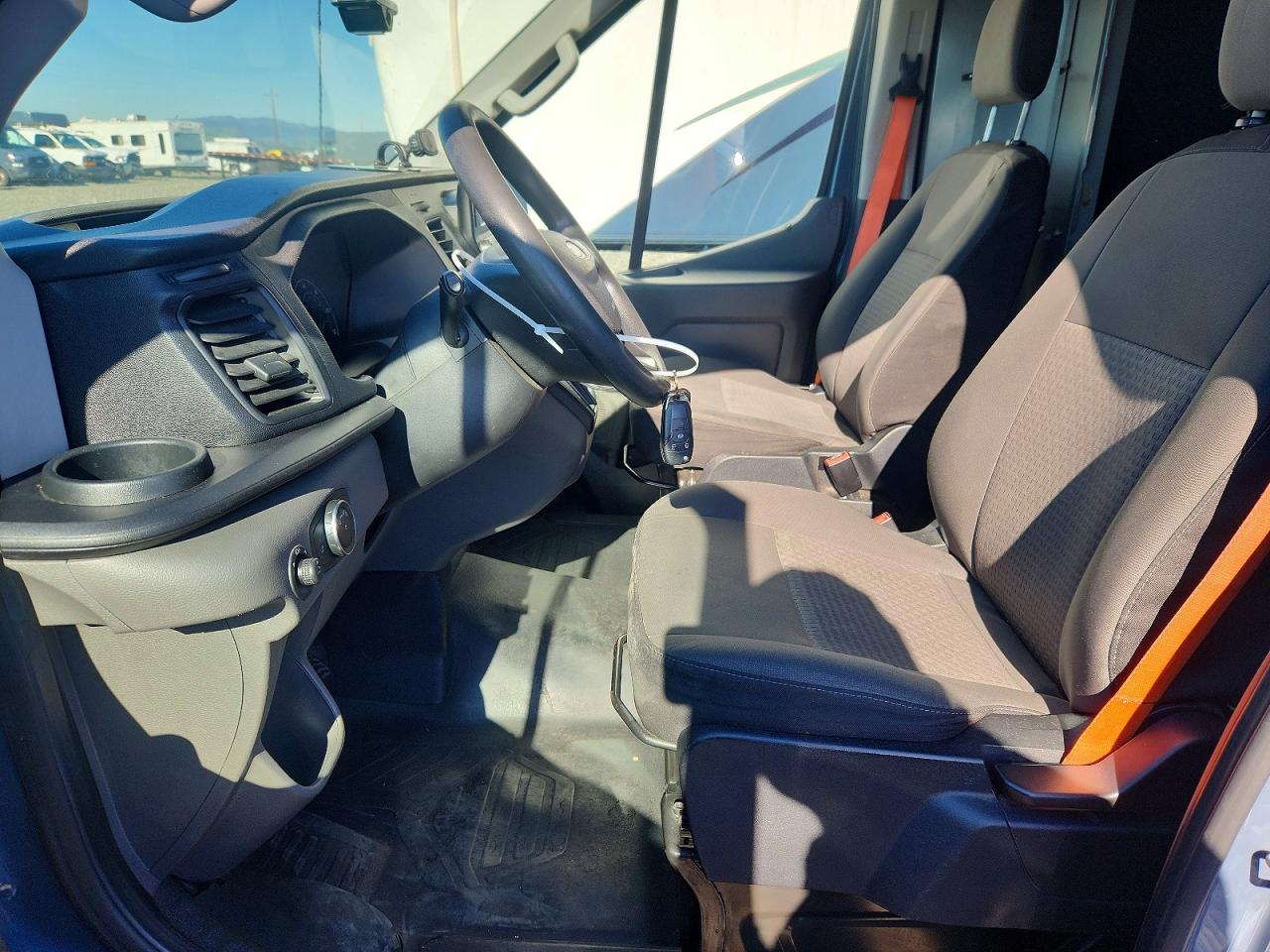 2020 FORD TRANSIT T-250 photo 7
