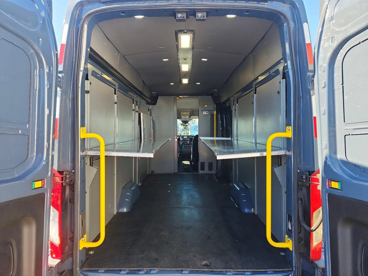 2020 FORD TRANSIT T-250 photo 10