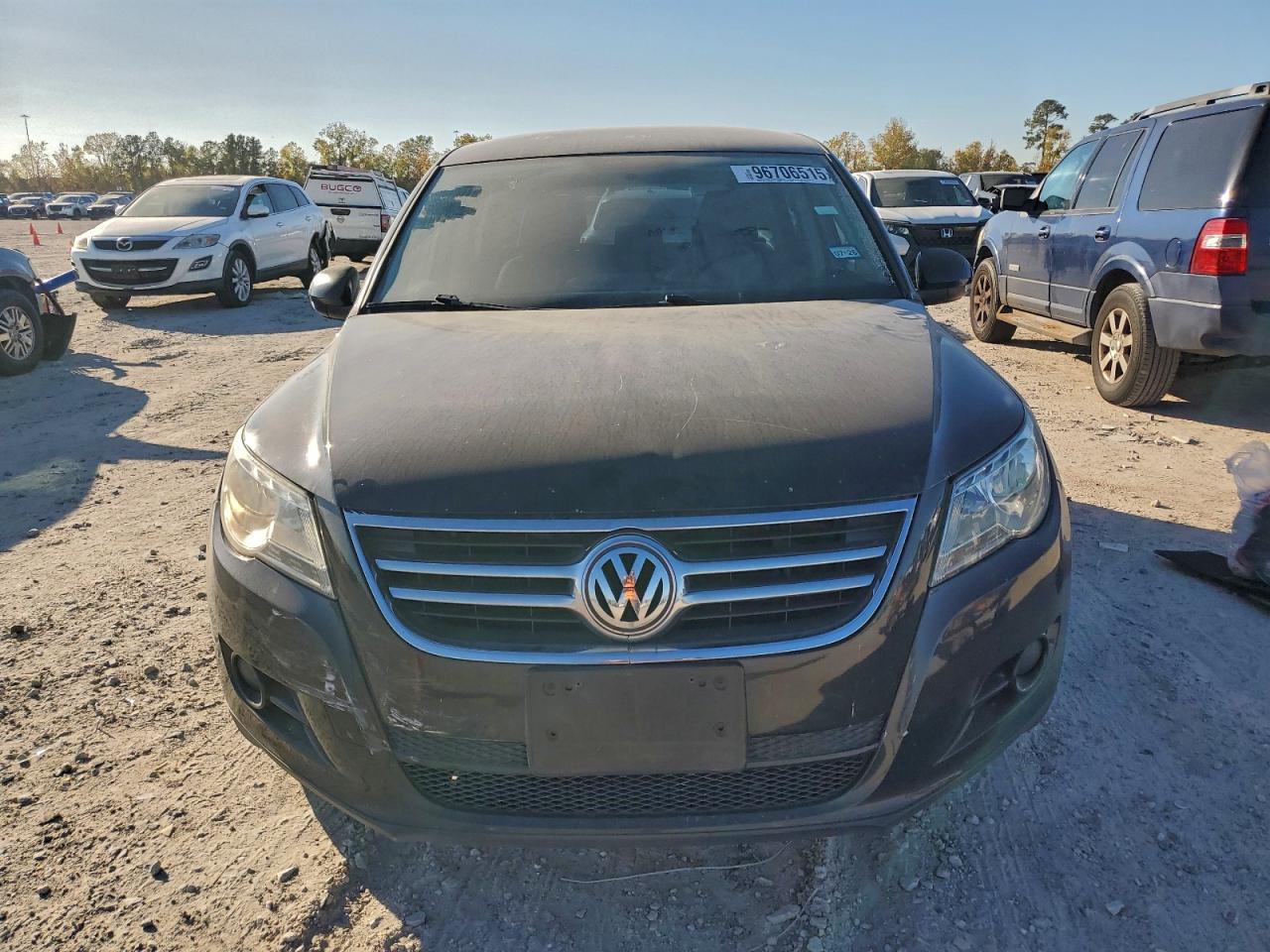 2011 VOLKSWAGEN TIGUAN S photo 5