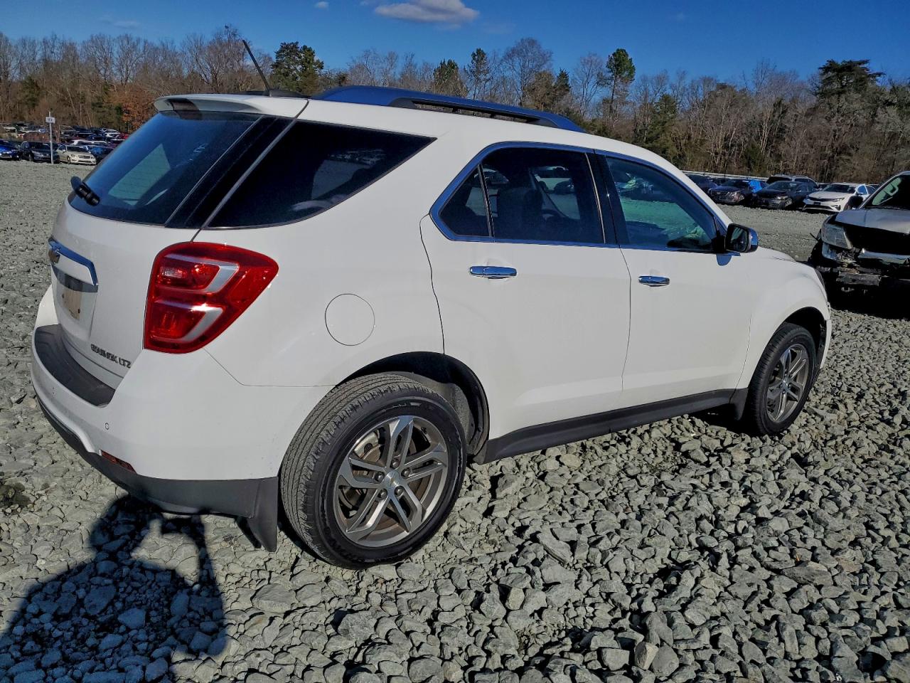 2016 CHEVROLET EQUINOX LTZ photo 3