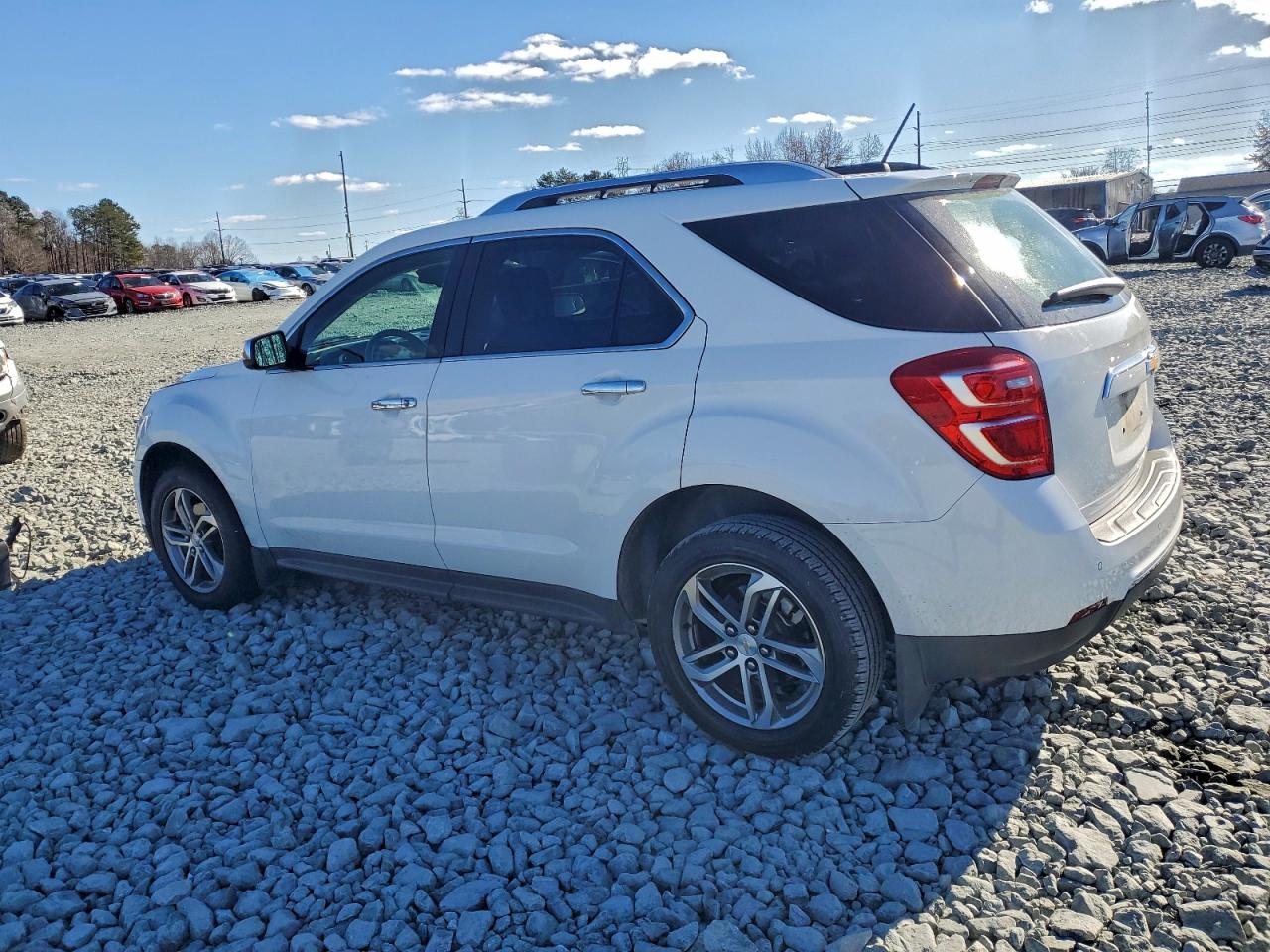 2016 CHEVROLET EQUINOX LTZ photo 2