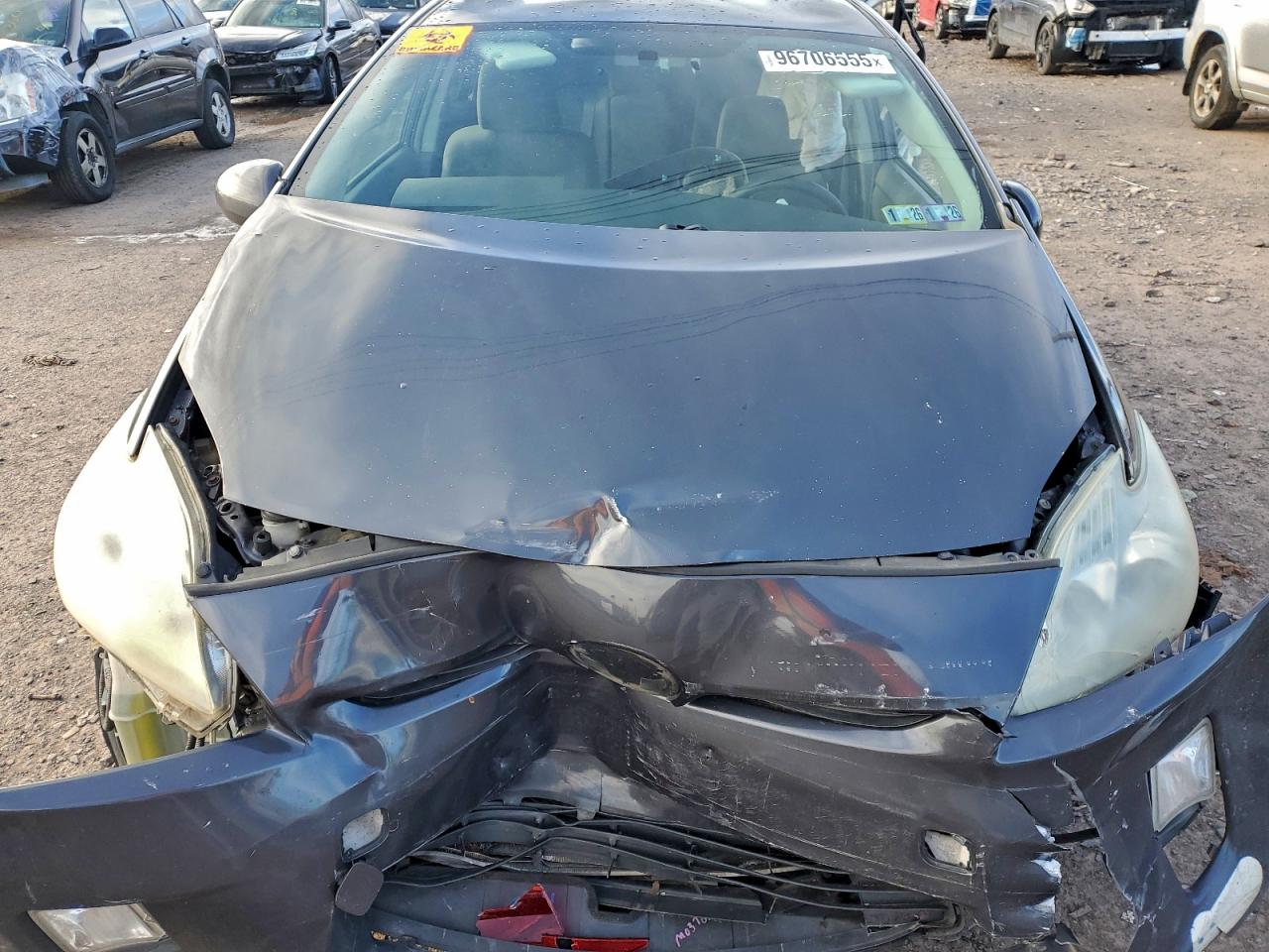 2011 TOYOTA PRIUS photo 11