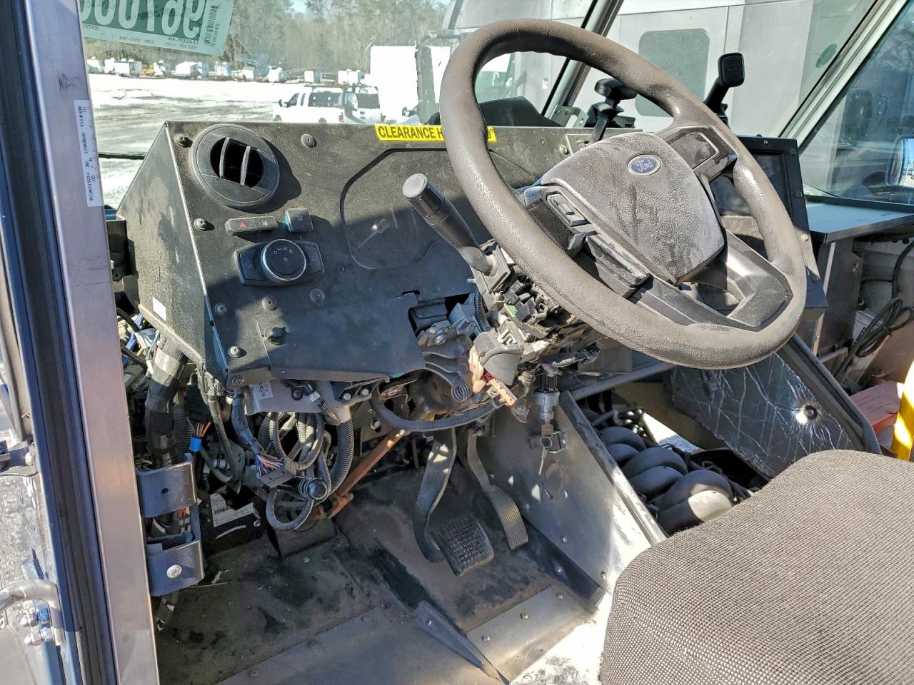 2020 FORD F59 DELIVERY TRUCK photo 8