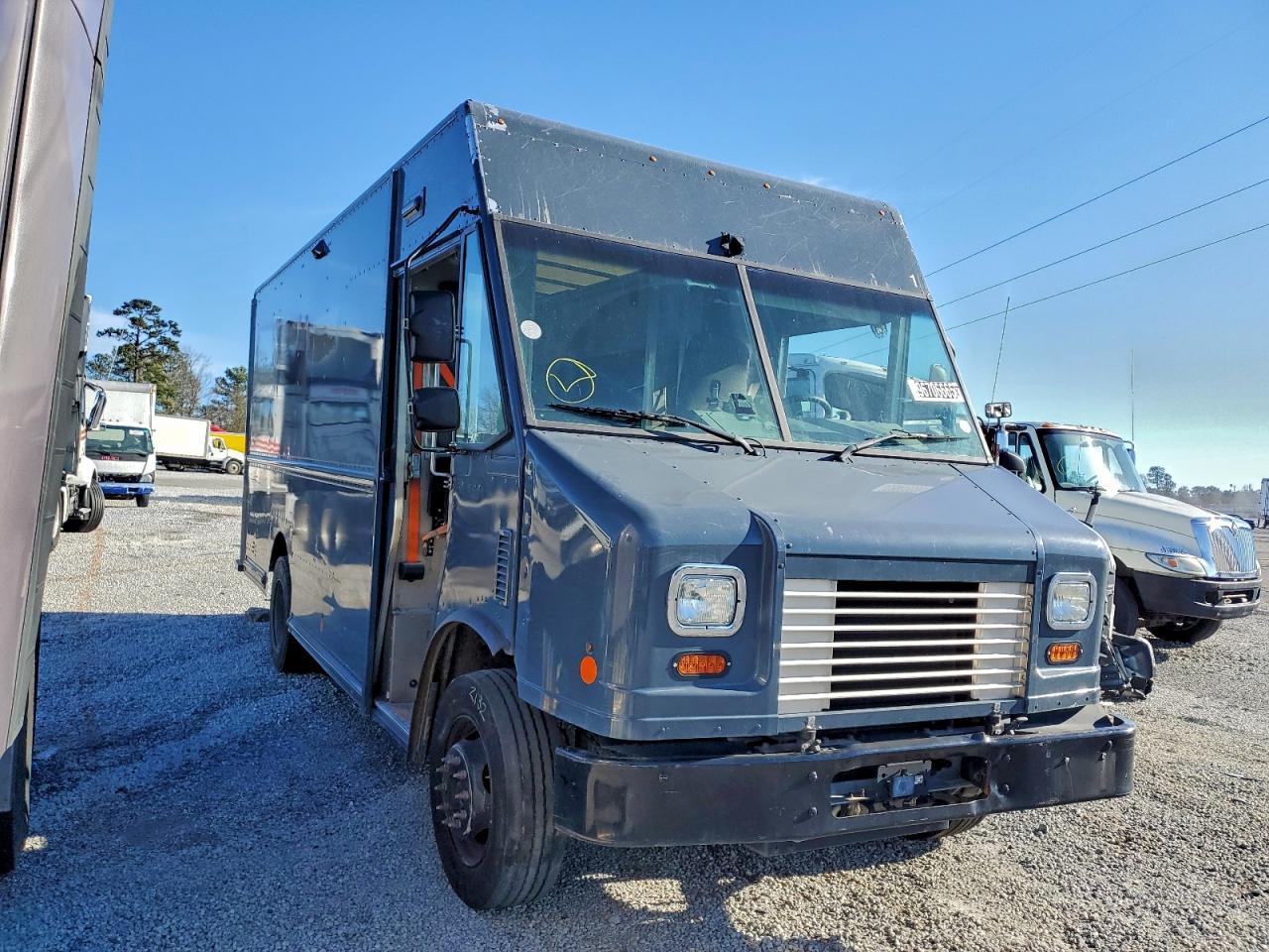 2020 FORD F59 DELIVERY TRUCK photo 4