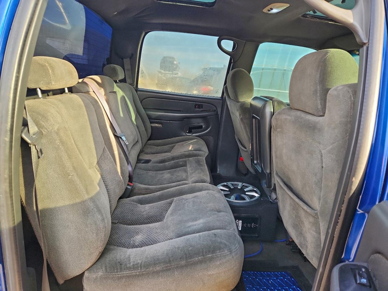 2004 CHEVROLET SILVERADO C1500 photo 10
