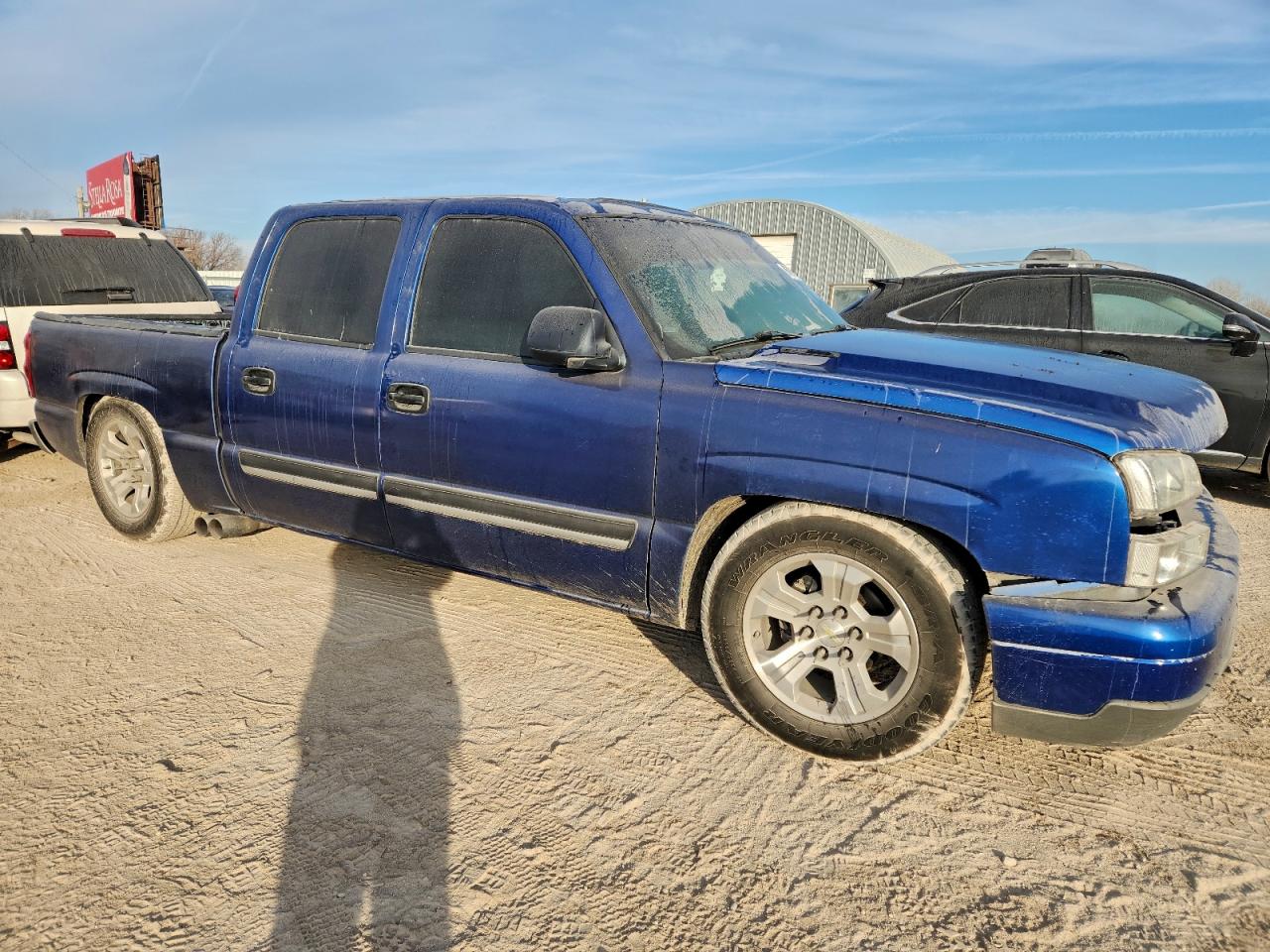 2004 CHEVROLET SILVERADO C1500 photo 4