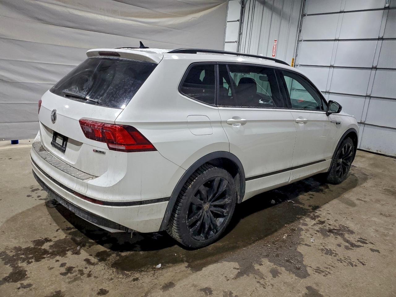 2021 VOLKSWAGEN TIGUAN SE photo 5