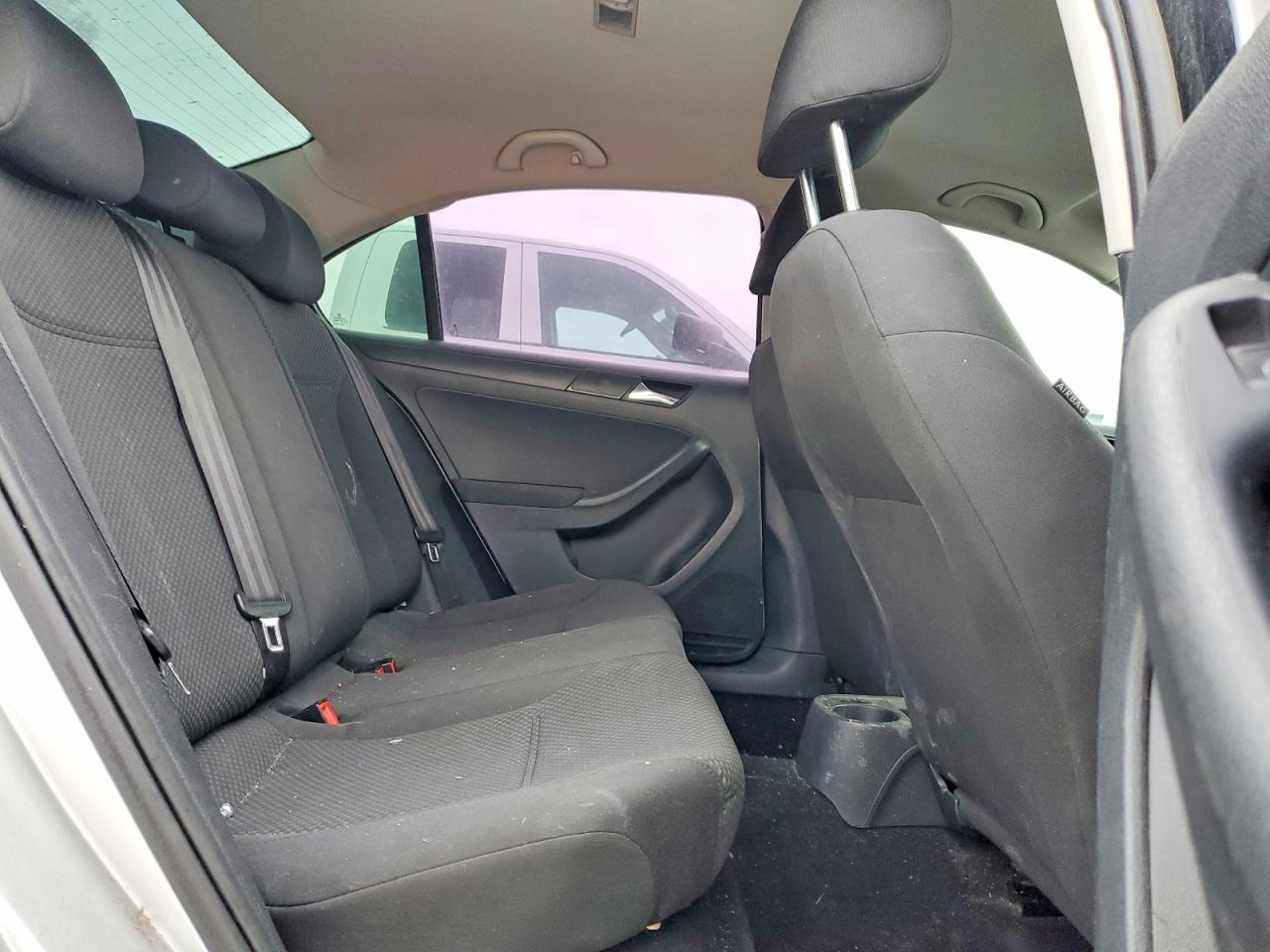2011 VOLKSWAGEN JETTA BASE photo 10