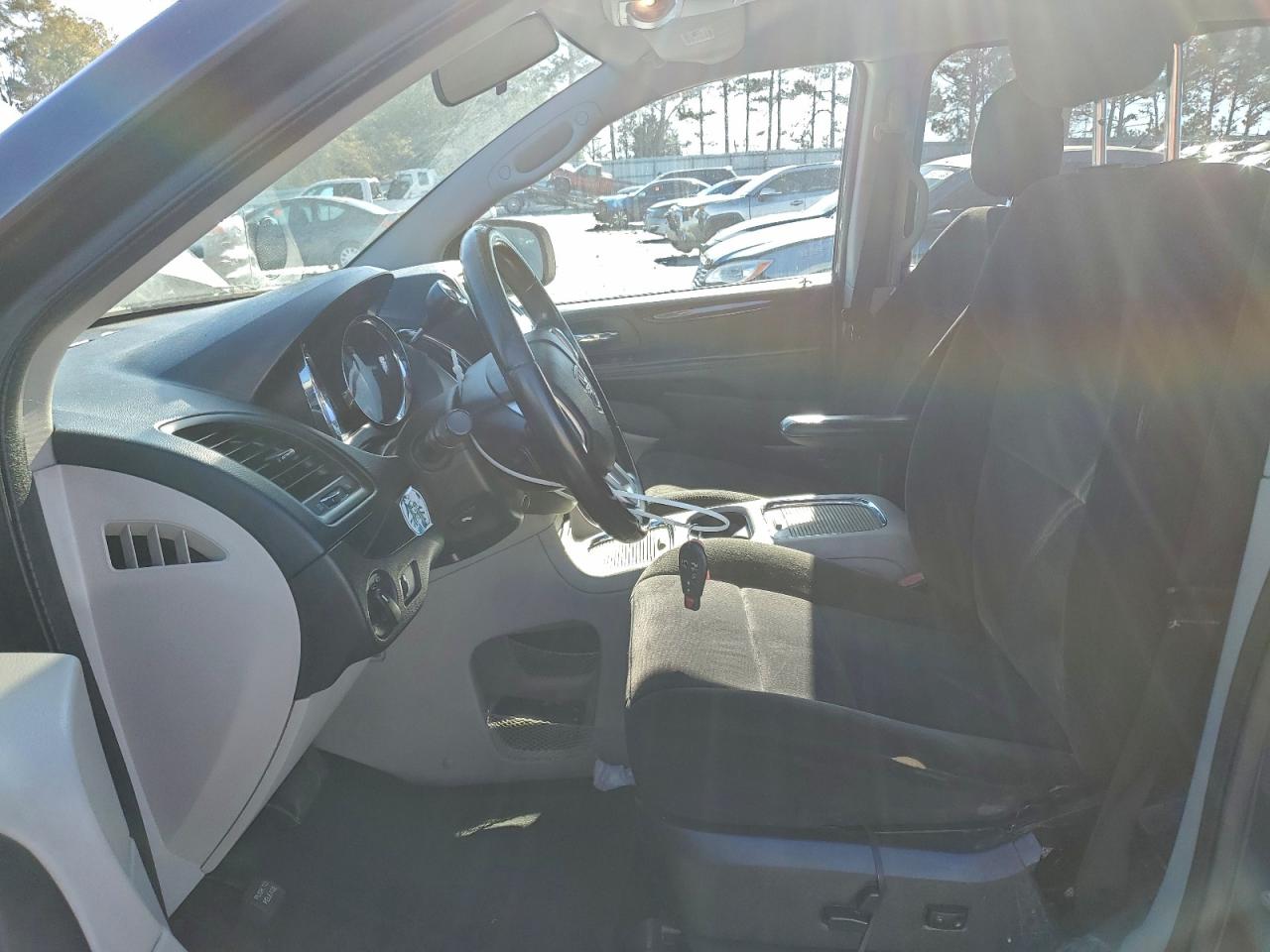 2013 DODGE GRAND CARAVAN SXT photo 7