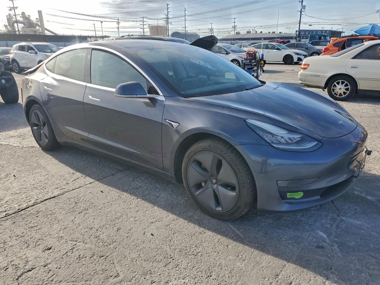 2020 TESLA MODEL 3 photo 4