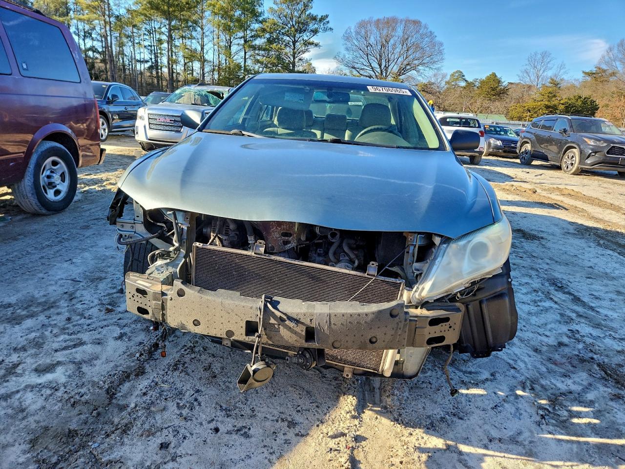 2011 TOYOTA CAMRY BASE photo 5