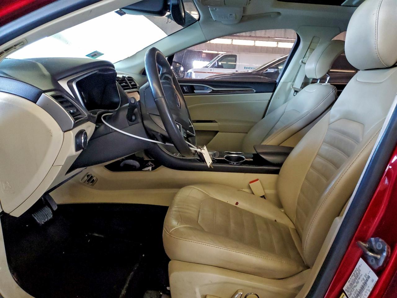 2013 FORD FUSION SE photo 7