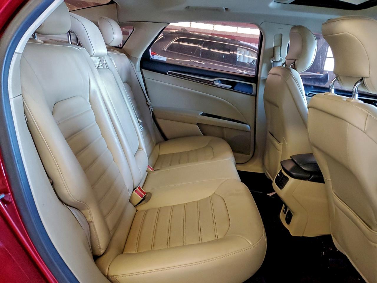 2013 FORD FUSION SE photo 10