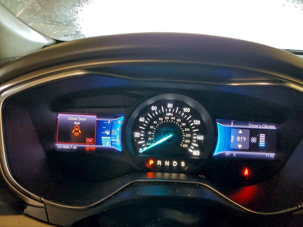 2013 FORD FUSION SE photo 9