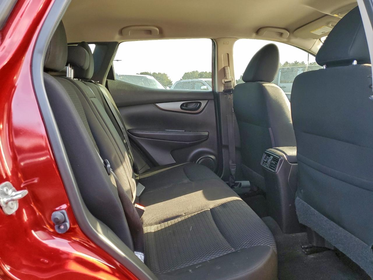2019 NISSAN ROGUE SPORT S photo 11