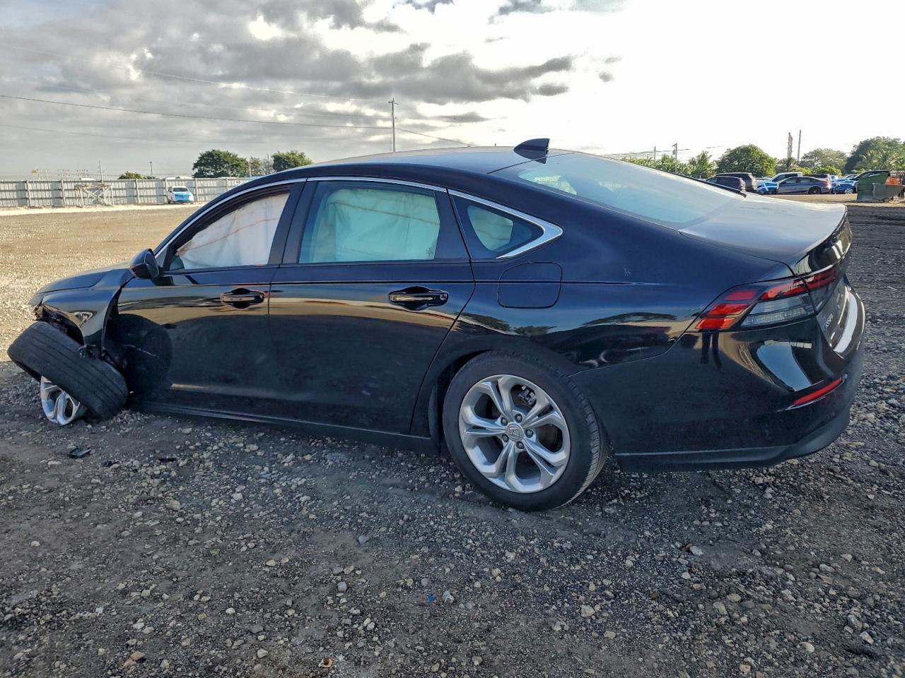 2024 HONDA ACCORD LX photo 2