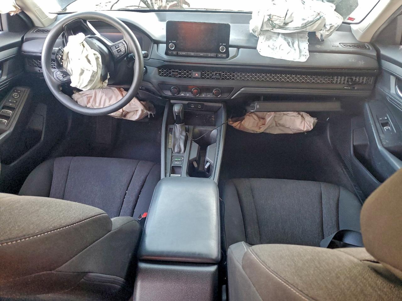 2024 HONDA ACCORD LX photo 8