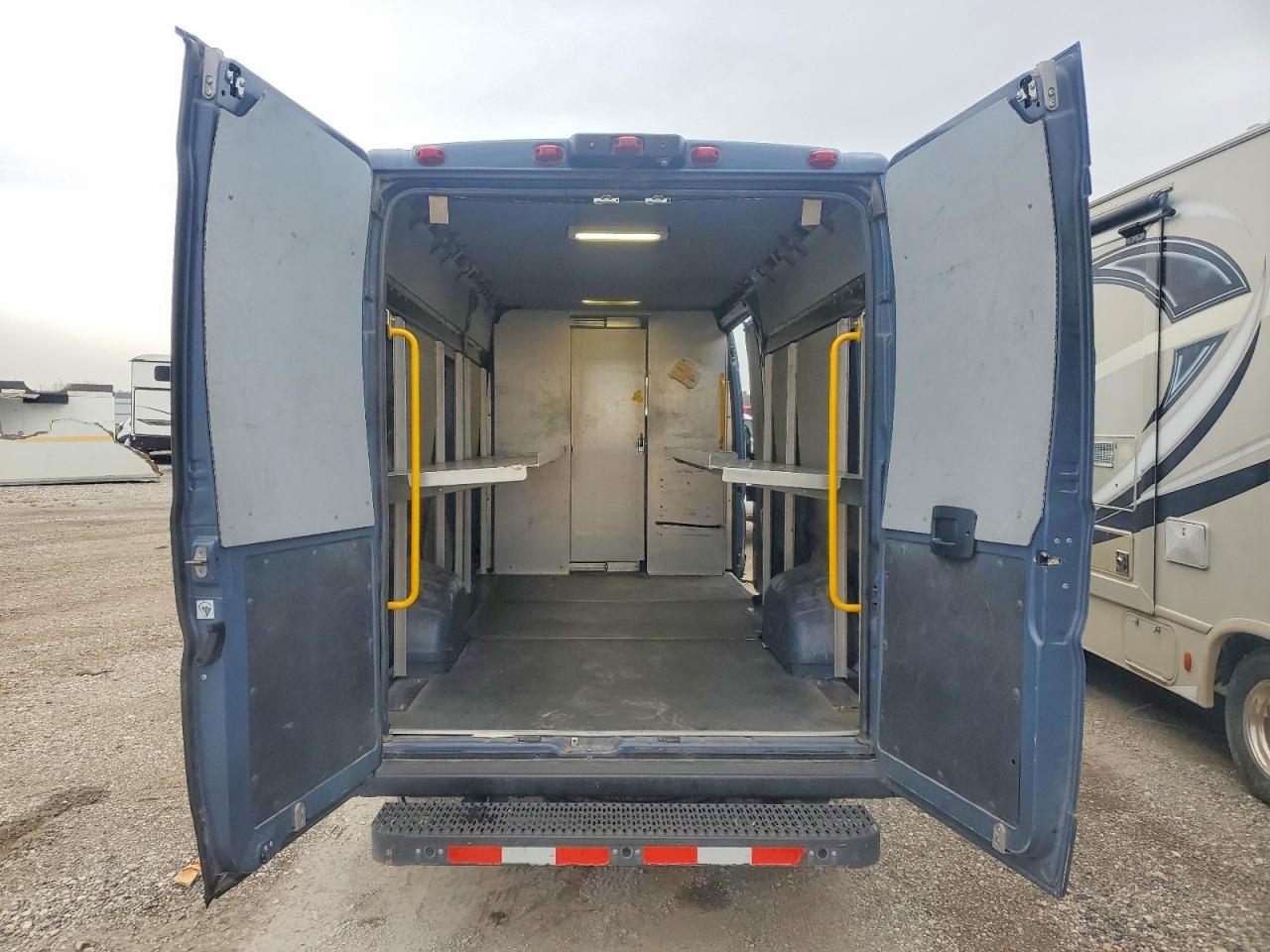 2021 RAM PROMASTER 3500 DELIVERY VAN photo 10