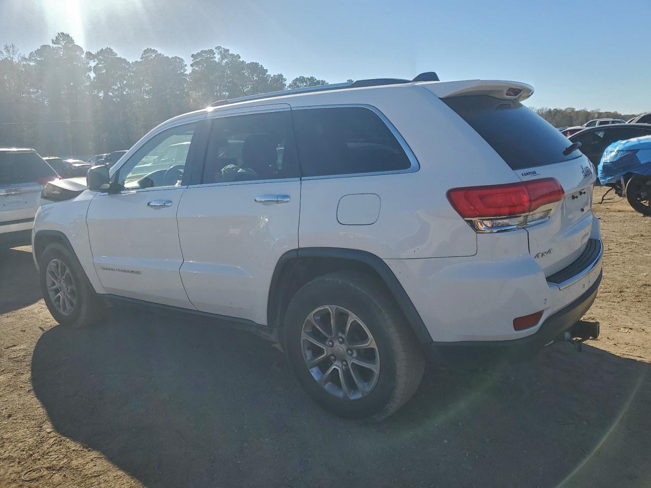 2015 JEEP GRAND CHEROKEE LIMITED photo 2