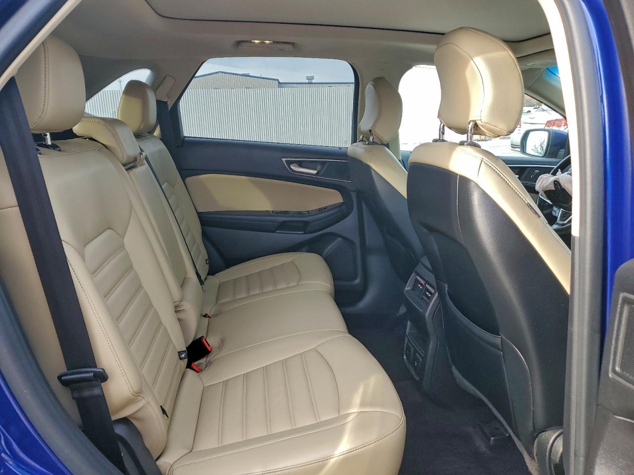 2015 FORD EDGE SEL photo 21