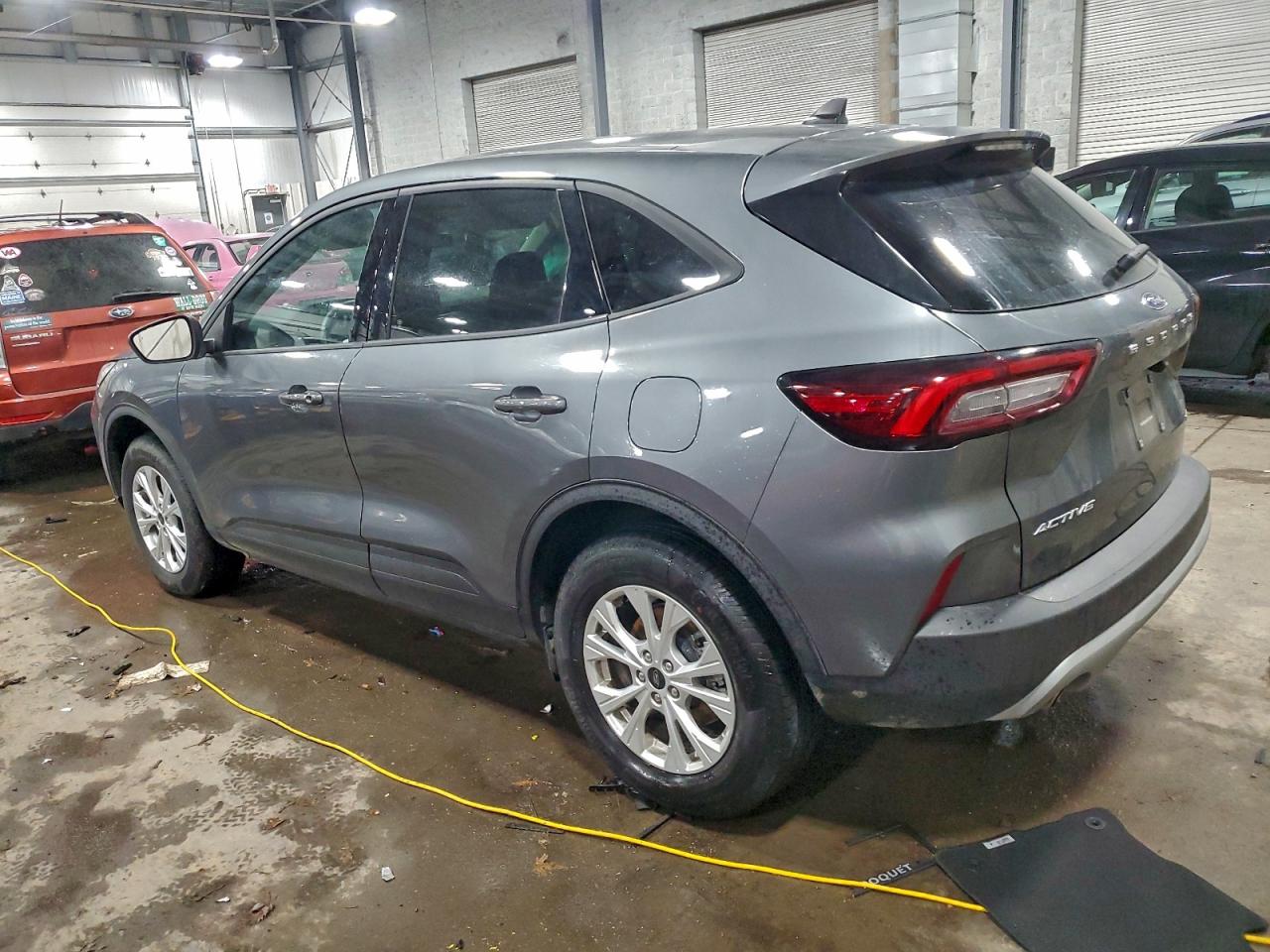2025 FORD ESCAPE ACTIVE photo 2