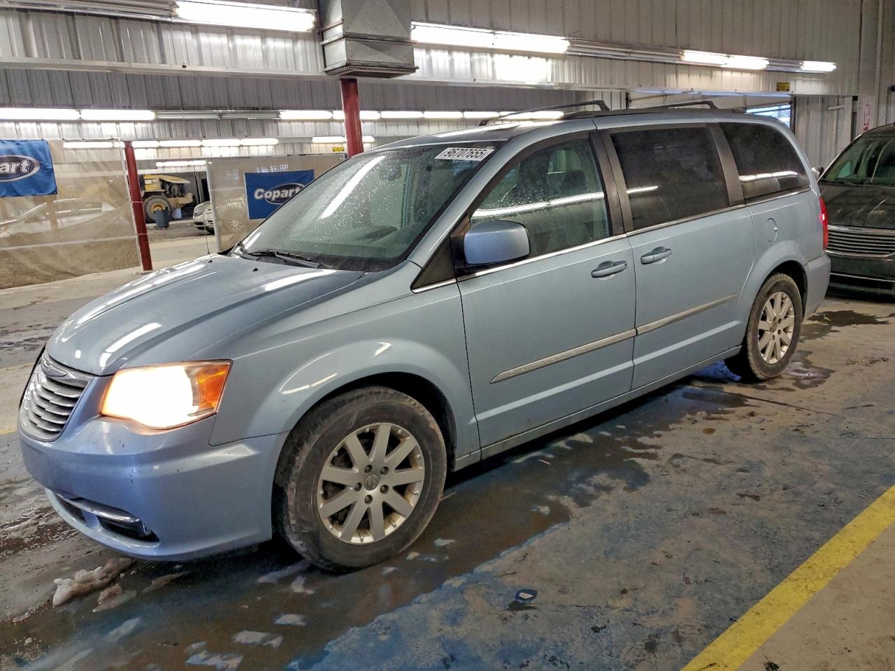 2012 CHRYSLER TOWN & COUNTRY