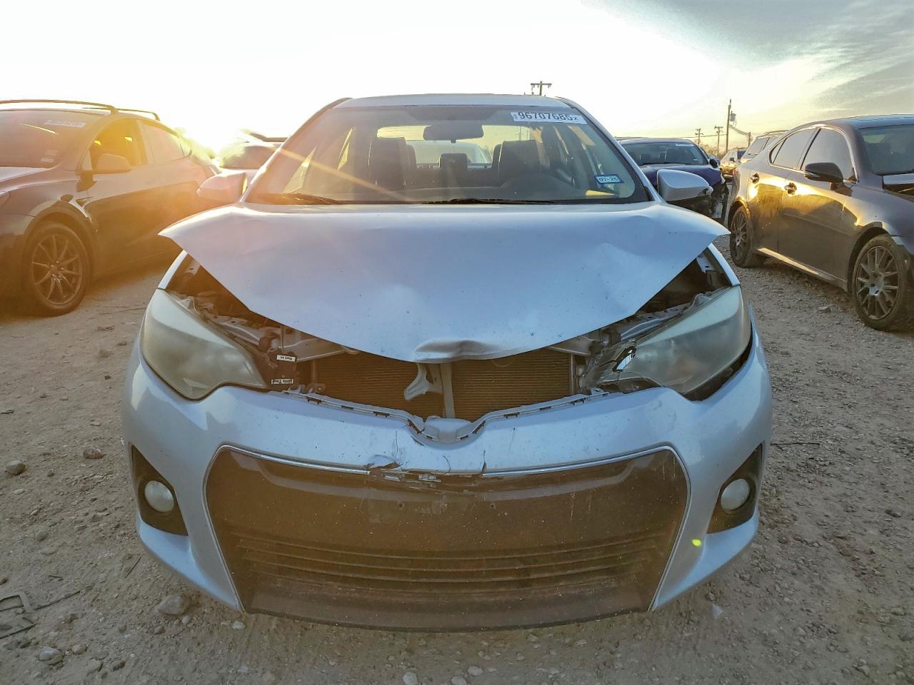 2015 TOYOTA COROLLA L photo 5