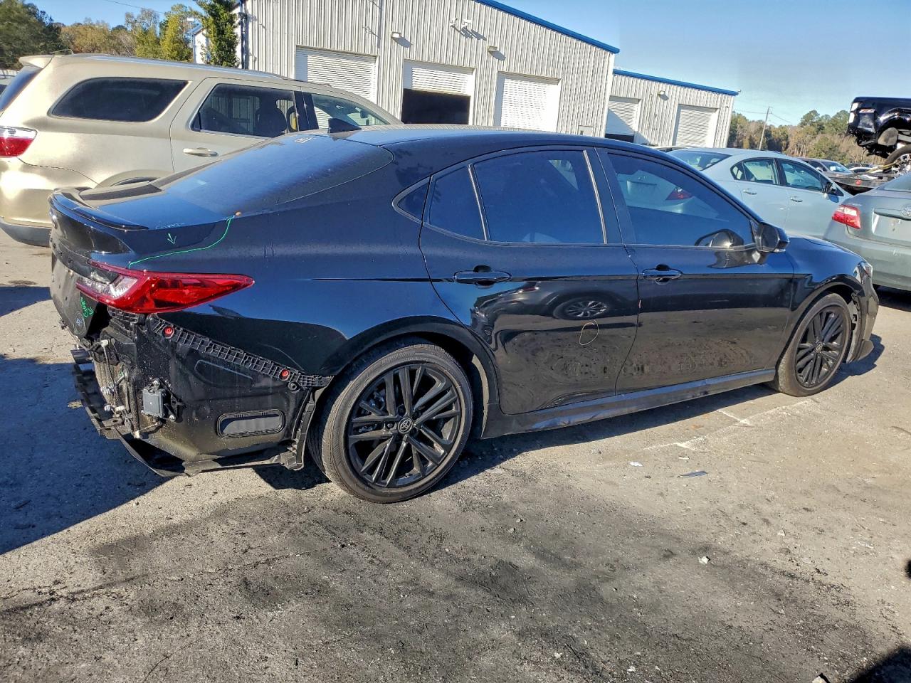 2025 TOYOTA CAMRY XSE photo 3