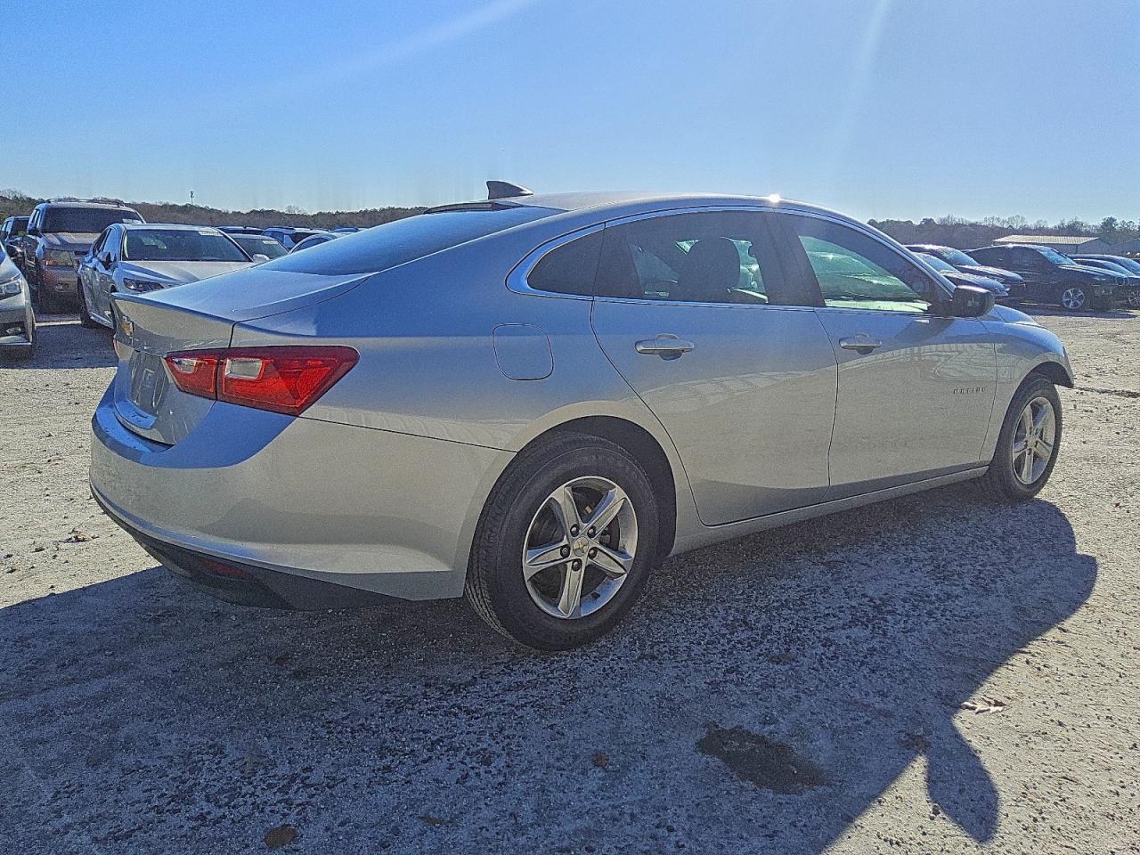 2020 CHEVROLET MALIBU LS photo 3