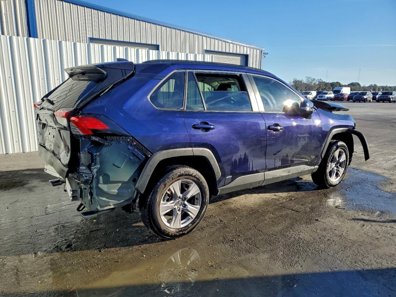 2025 TOYOTA RAV4 XLE photo 3