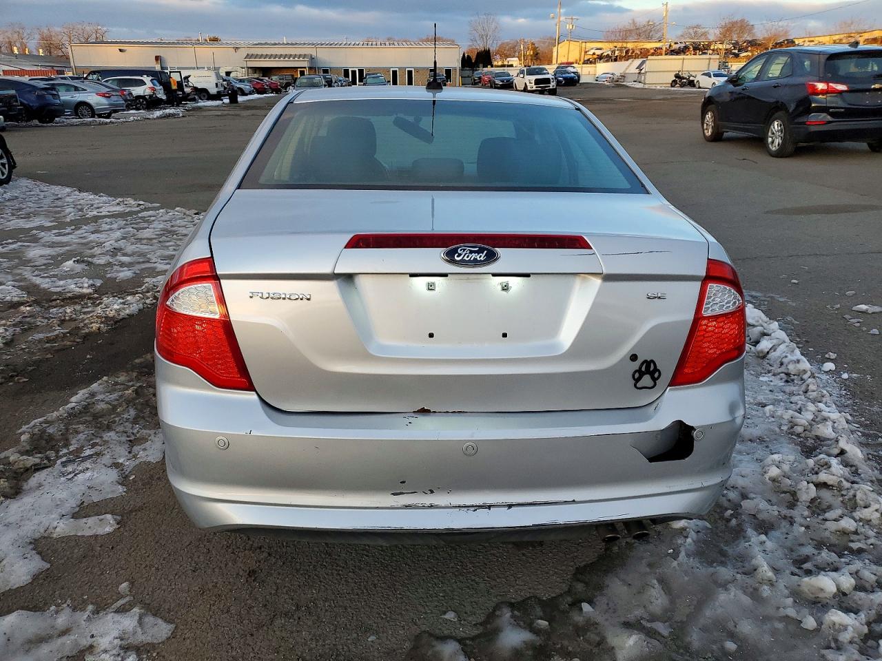 2012 FORD FUSION SE photo 6
