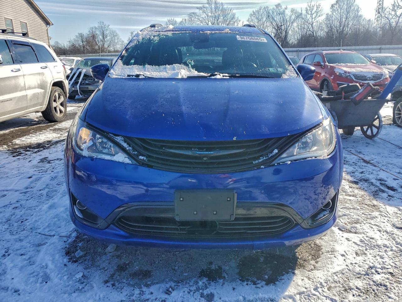 2019 CHRYSLER PACIFICA HYBRID LIMITED photo 5