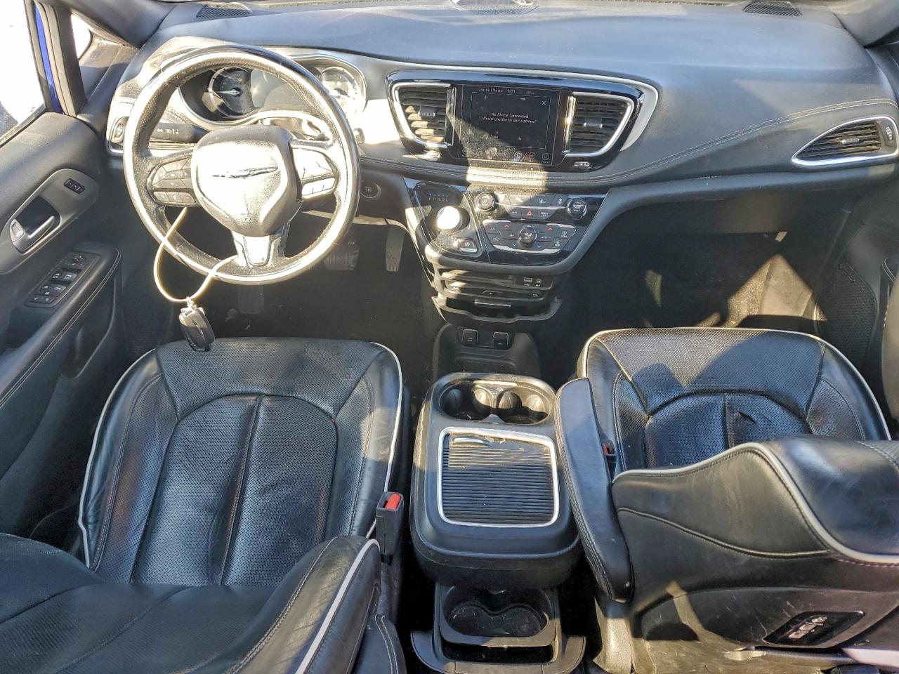2019 CHRYSLER PACIFICA HYBRID LIMITED photo 8