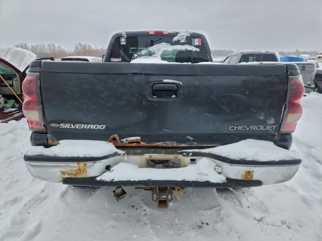 2005 CHEVROLET SILVERADO K1500 photo 6