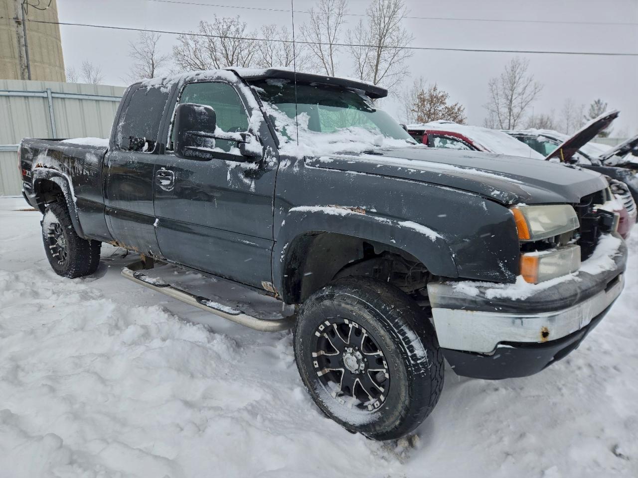 2005 CHEVROLET SILVERADO K1500 photo 4