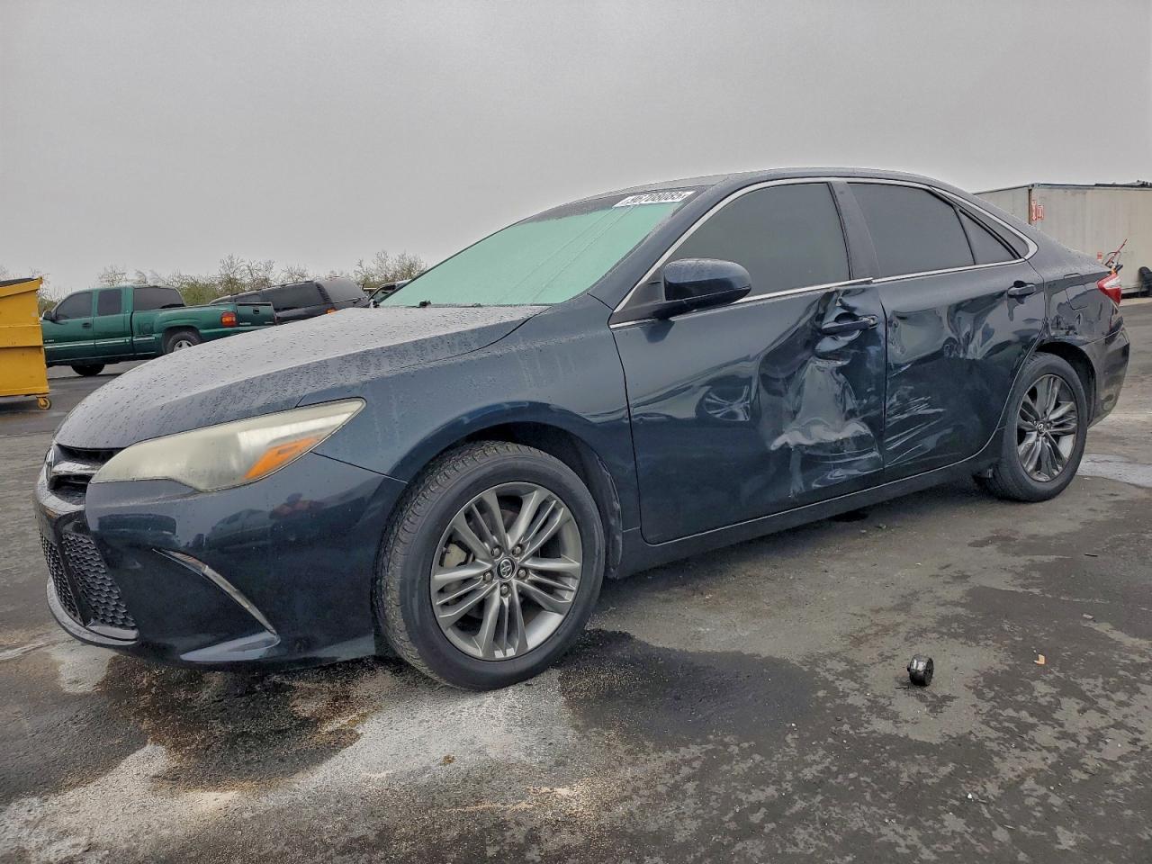 2017 TOYOTA CAMRY