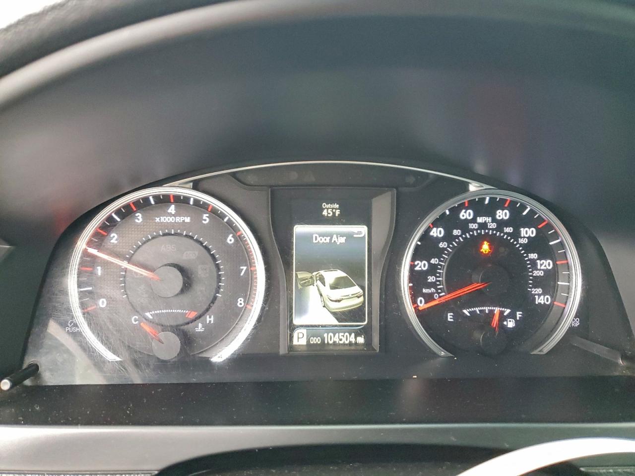 2017 TOYOTA CAMRY LE photo 9