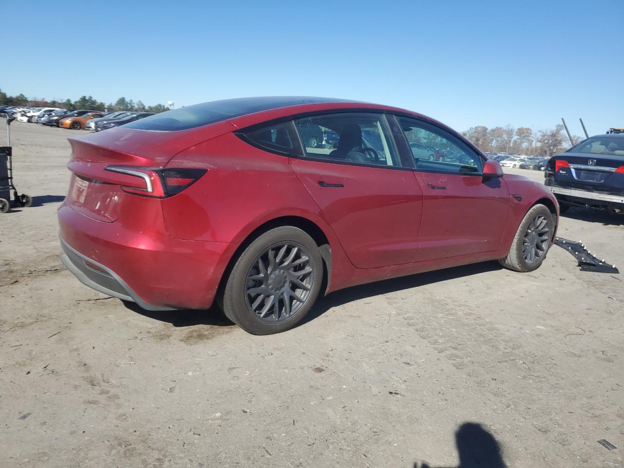 2024 TESLA MODEL 3 photo 3