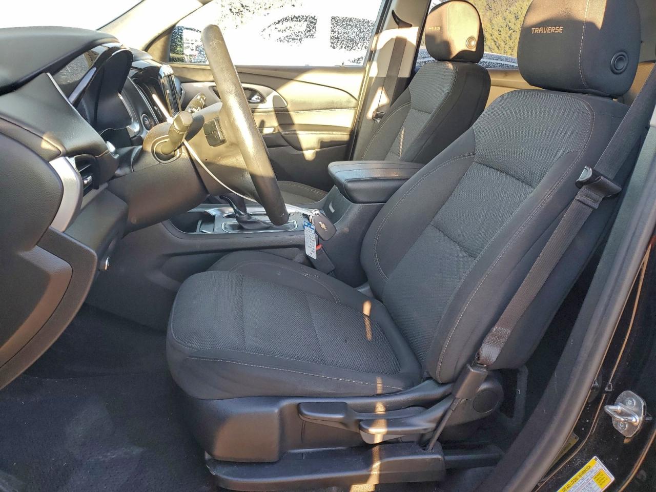 2020 CHEVROLET TRAVERSE LS photo 7
