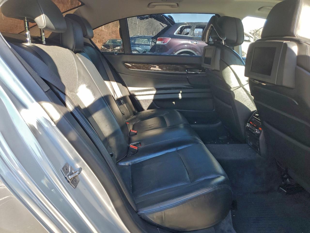 2011 BMW 750 LXI photo 10