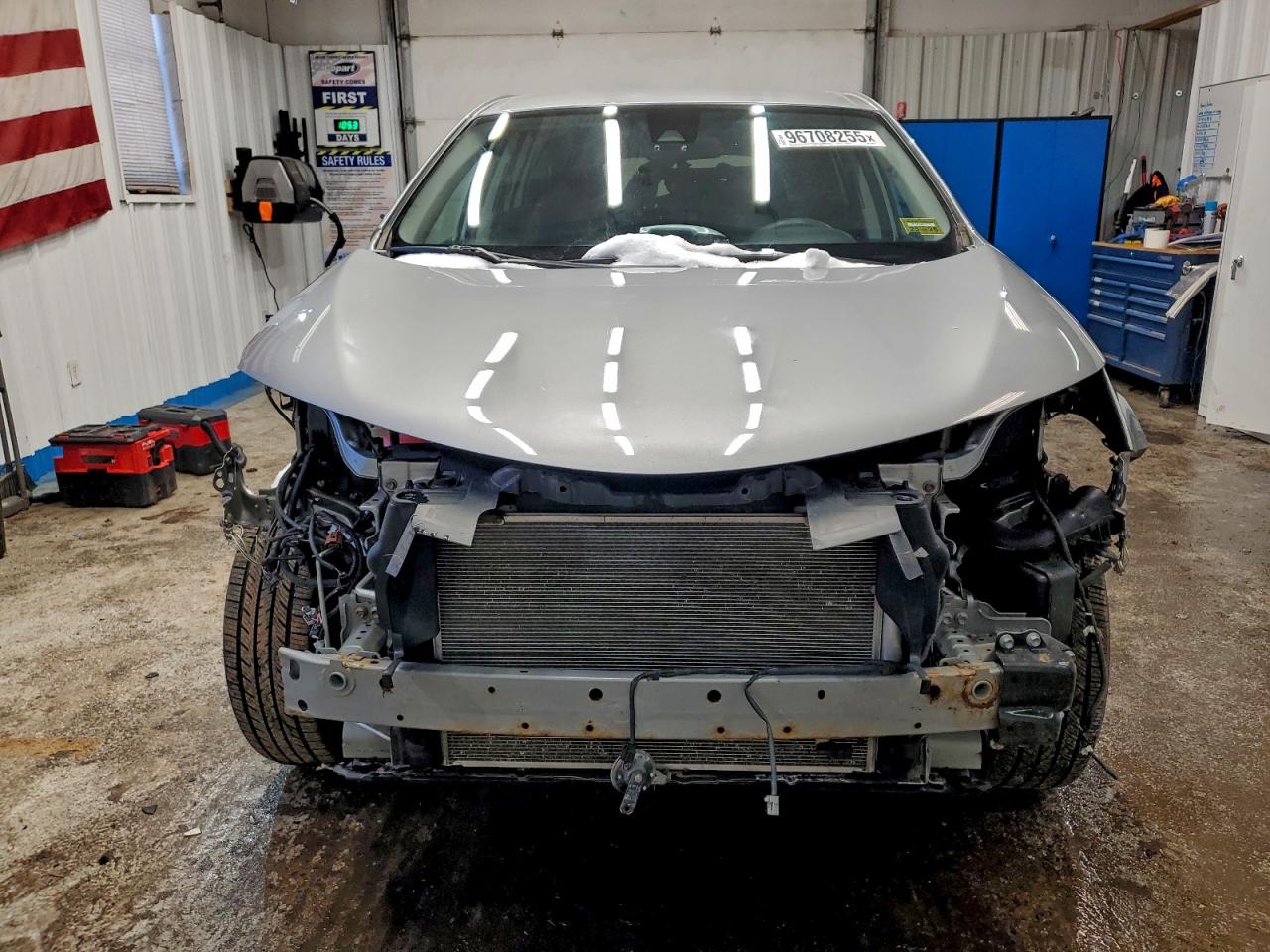 2018 TOYOTA RAV4 LE photo 5