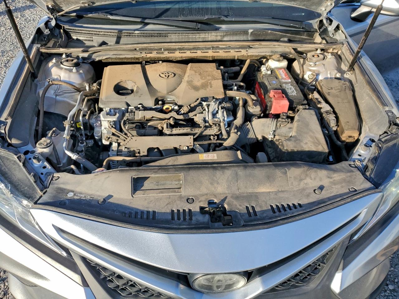 2020 TOYOTA CAMRY SE photo 11
