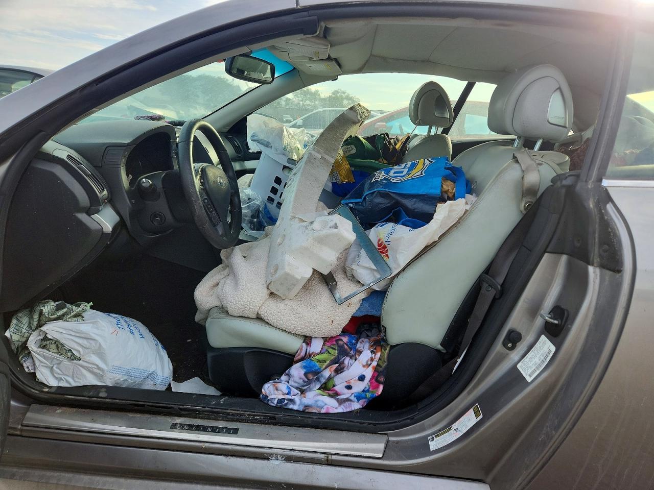 2009 INFINITI G37 BASE photo 7