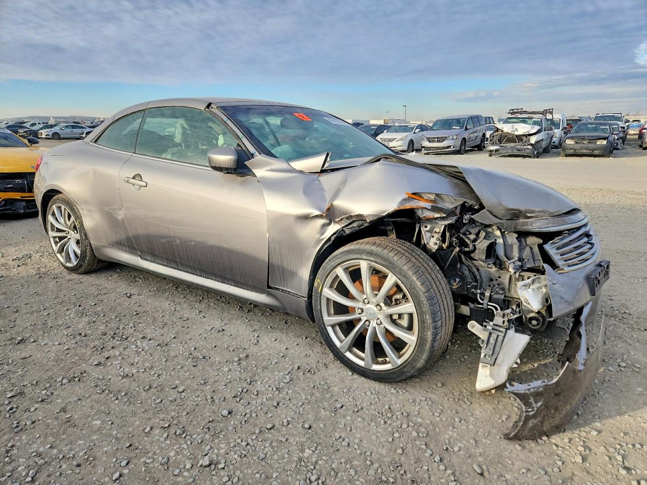 2009 INFINITI G37 BASE photo 4