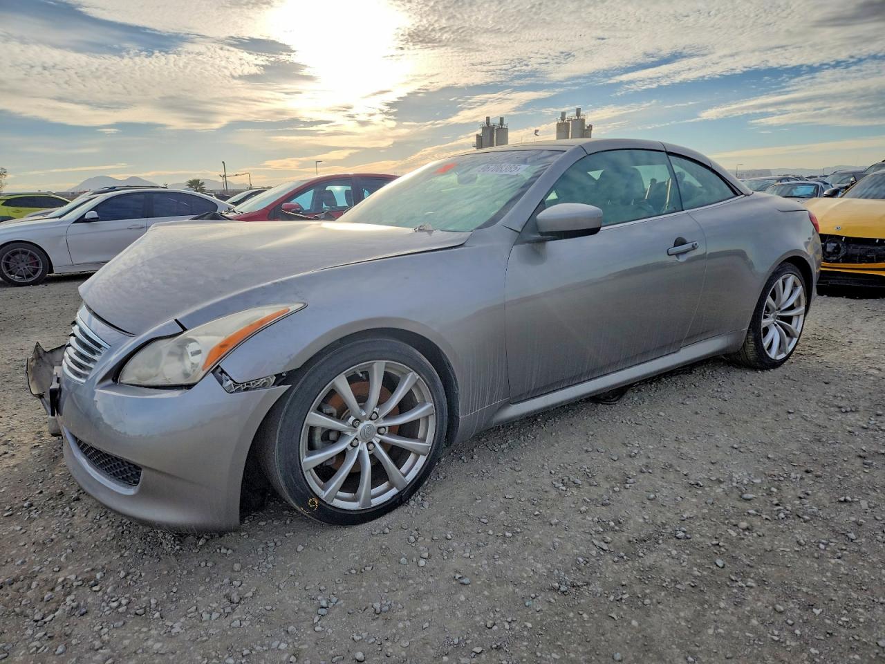 2009 INFINITI G37