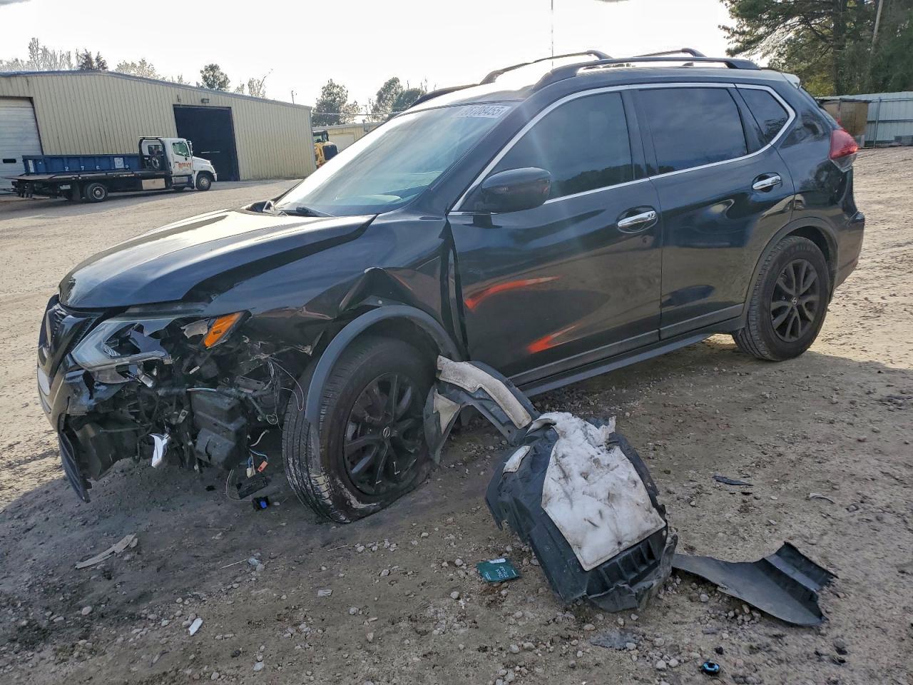 2018 NISSAN ROGUE