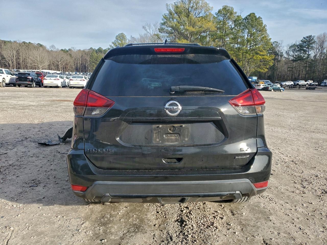 2018 NISSAN ROGUE S photo 6