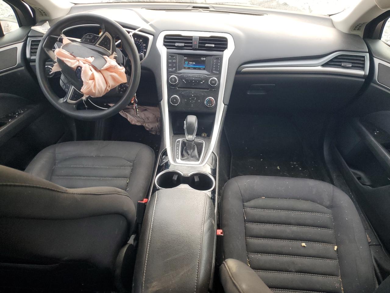 2015 FORD FUSION SE photo 8