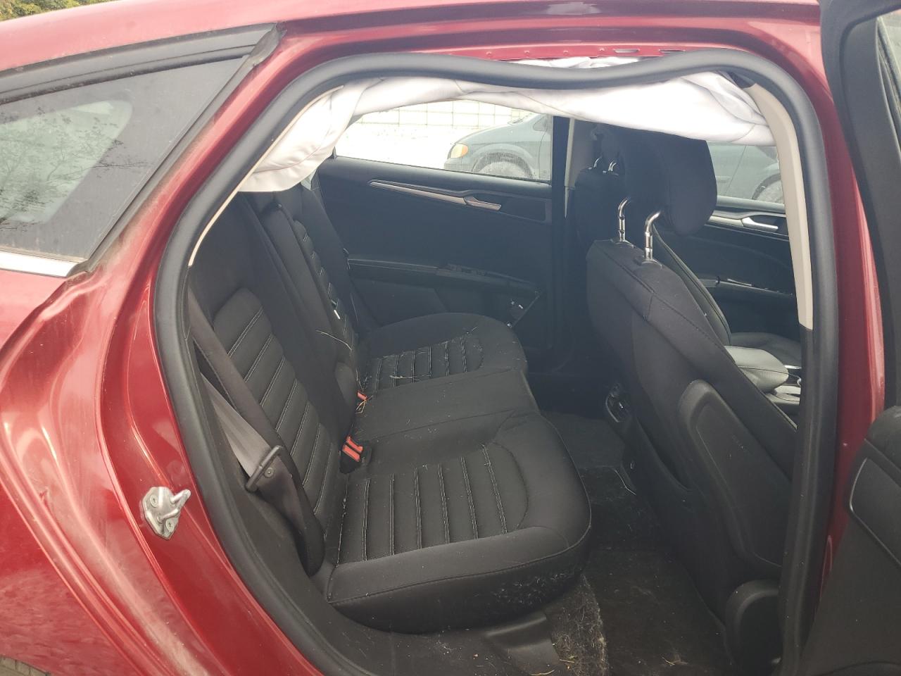 2015 FORD FUSION SE photo 10